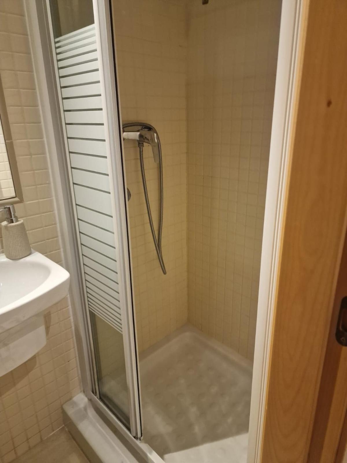 Isg Apartments Estudio En La Alameda 2 Севилья Экстерьер фото